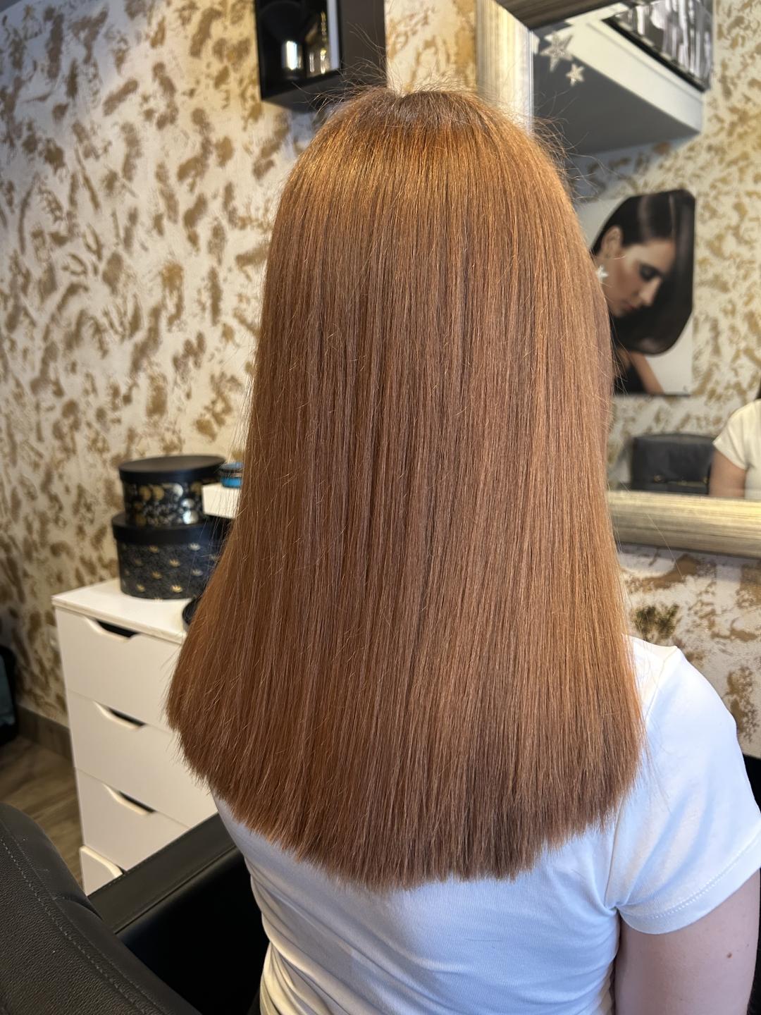 Žensko šišanje - duga kosa - Frizerski salon M, Zagreb Žensko šišanje Frizerski saloni Žensko šišanje, Zagreb, Trešnjevka – sjever
