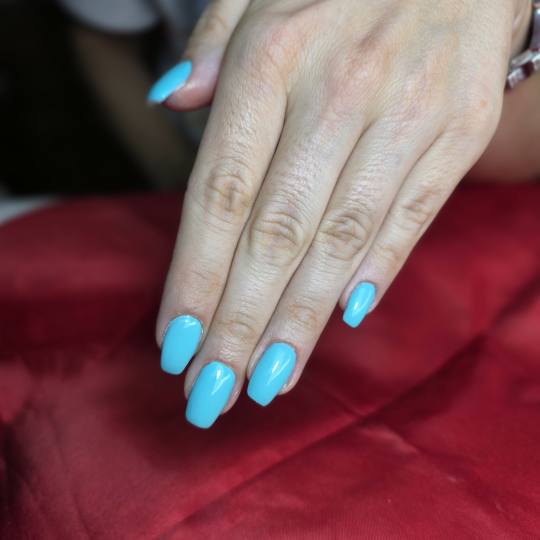 Daniva brow and beauty #zagreb Gel lak Ojačani trajni lak - ruke