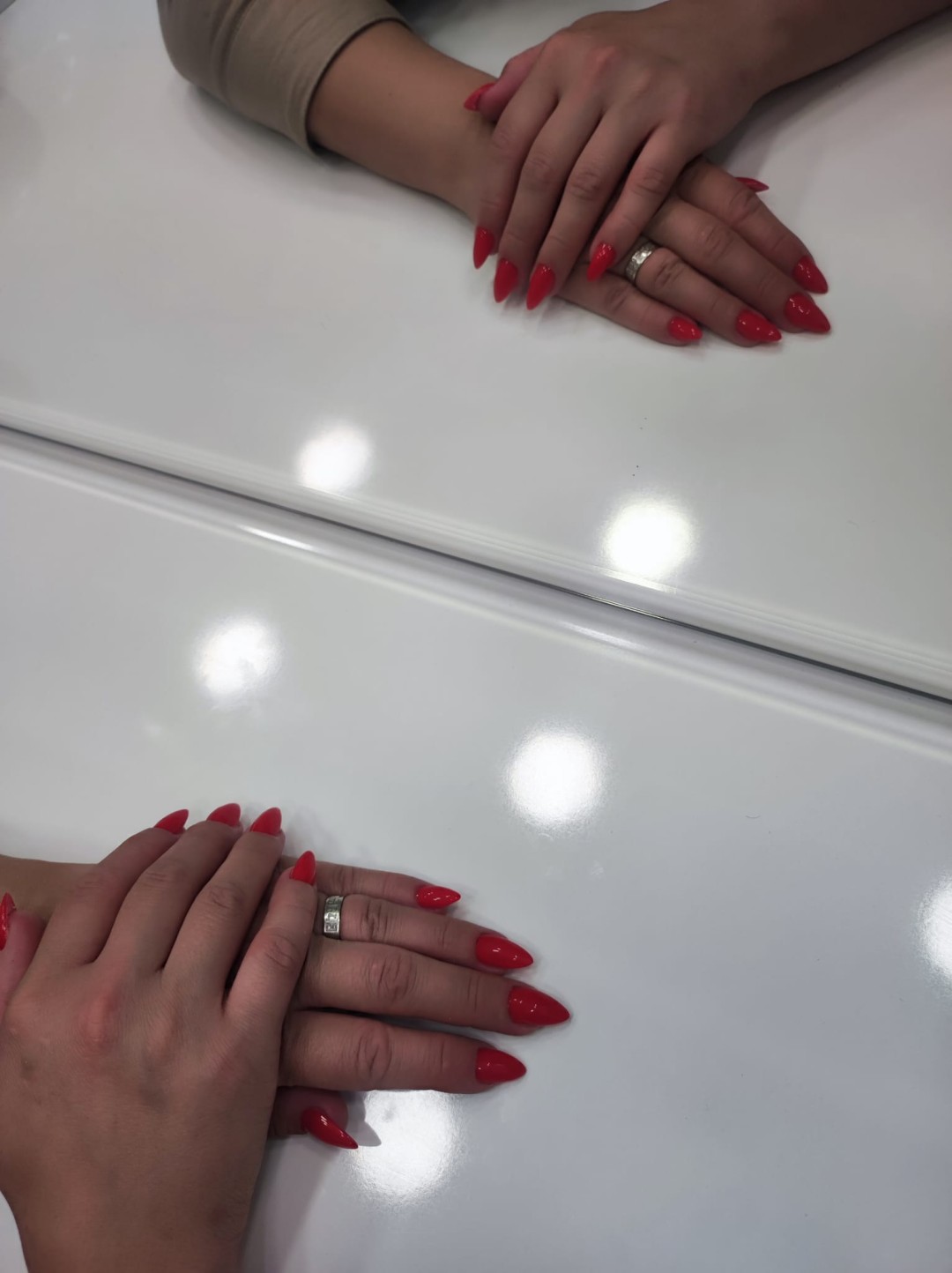 Roses & friends #zagreb Izlivanje noktiju Nadopuna noktiju - S dužina