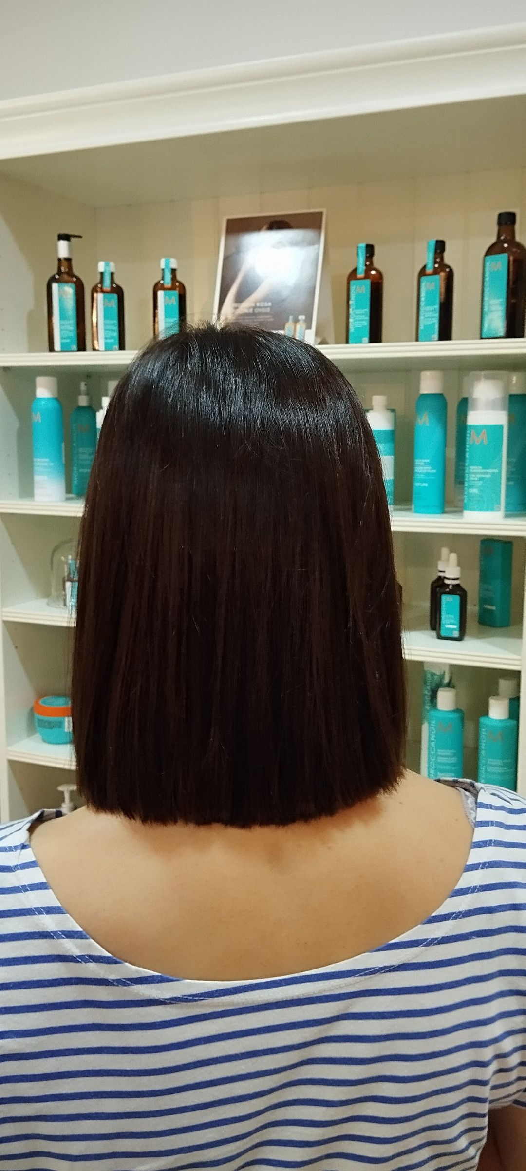 Bojanje cijele dužine - poluduga kosa - Hairlookboutique, Zagreb Bojanje kose Frizerski saloni Bojanje kose, Zagreb, Novi Zagreb – zapad