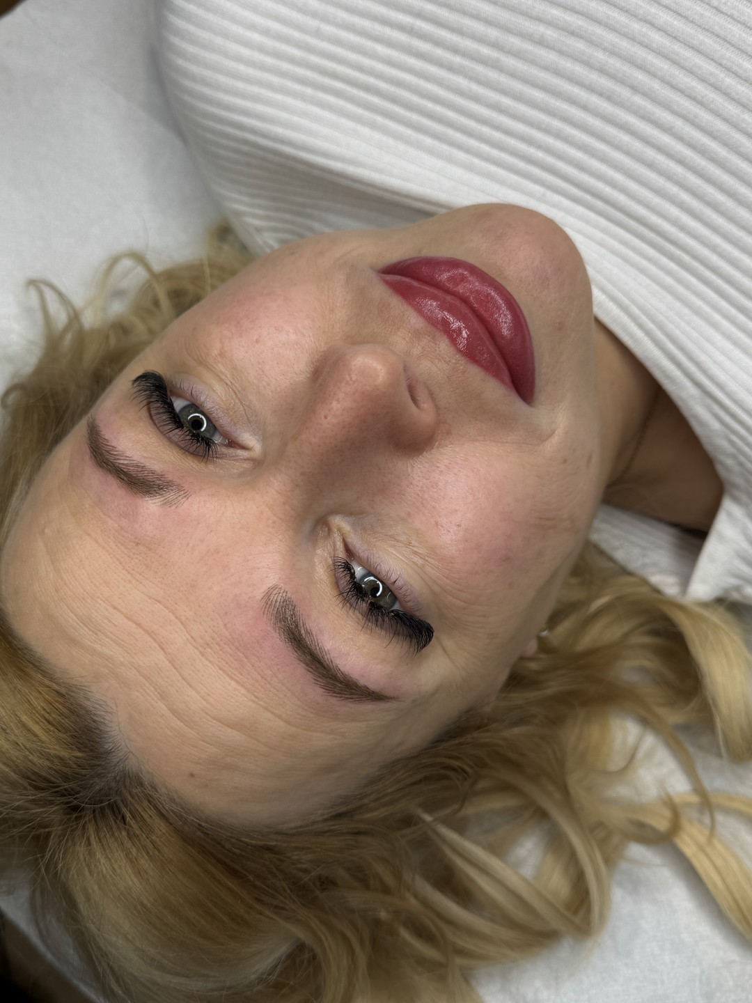 Vanja’s Beautique #zagreb Trajna šminka Trajna šminka usana + korekcija usana - do 60 dana