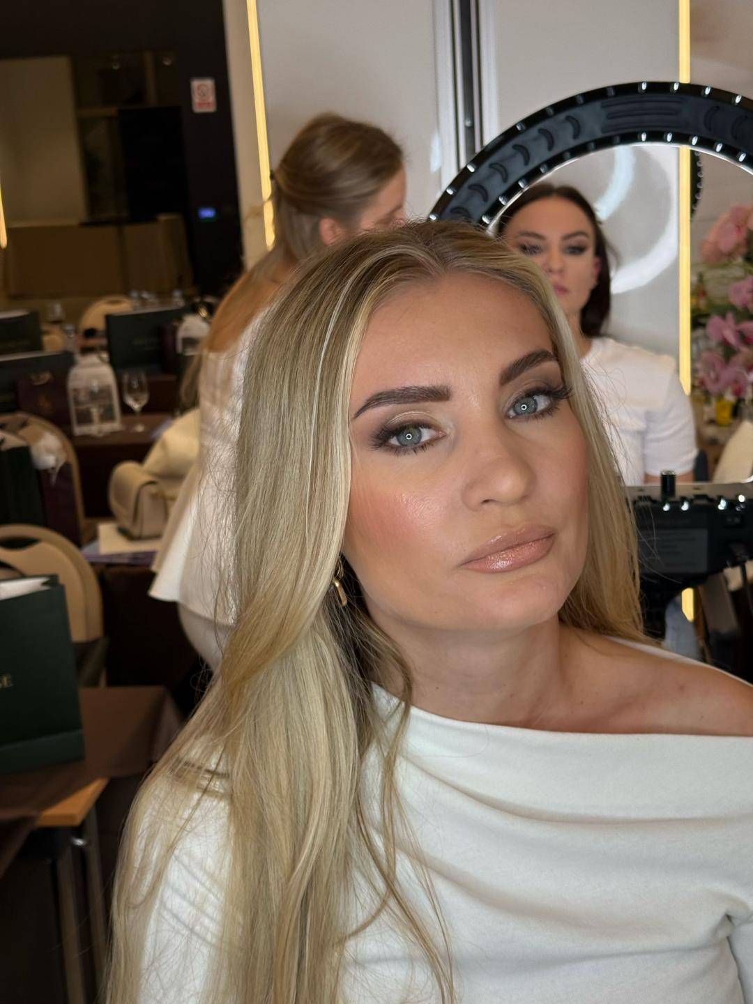 Anny_ni #zagreb Make-up / šminkanje Profesionalno šminkanje - dnevni / noćni make up