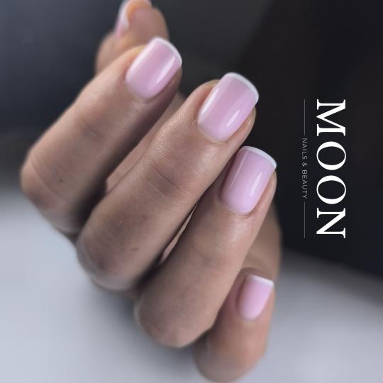 MOON Nails & Beauty usluga