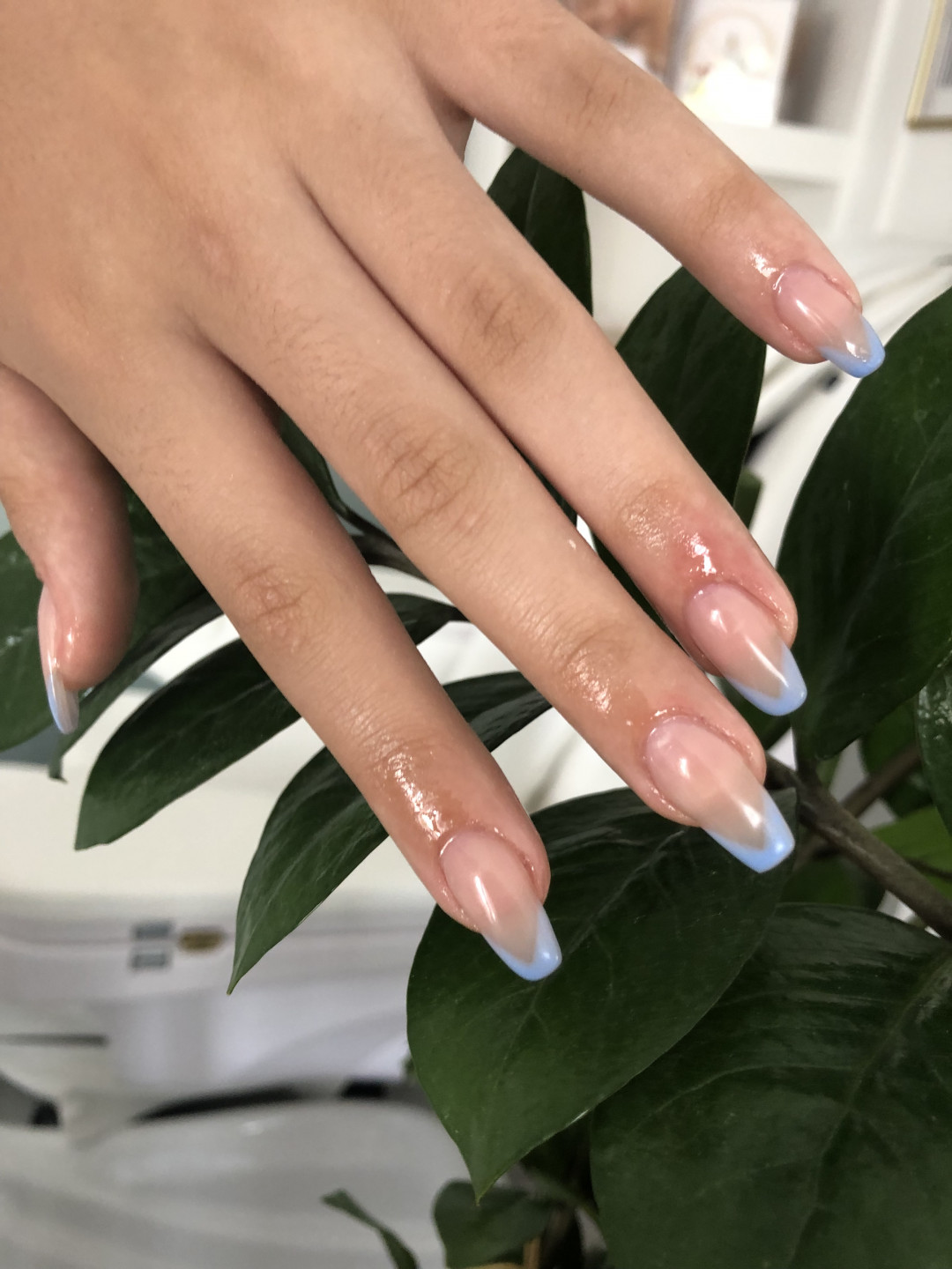 FeelUnique #zagreb Nadogradnja noktiju Ugradnja noktiju OPI gelom - M dužina