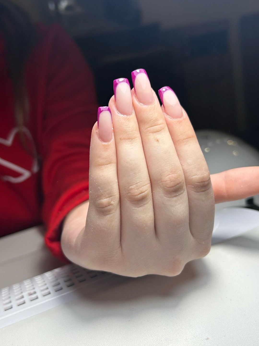 Glow Differently #zagreb Nadogradnja noktiju Ugradnja noktiju - M dužina