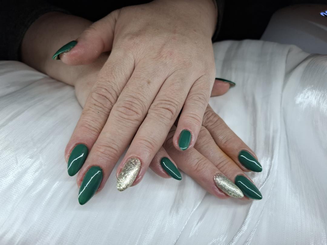 Shiny Nails #zagreb Ojačavanje noktiju Nadopuna geliranih noktiju - M dužina