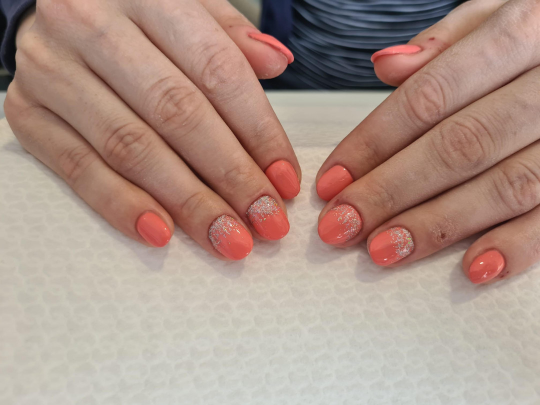 Salonish #zagreb Gel lak Trajni lak - ruke