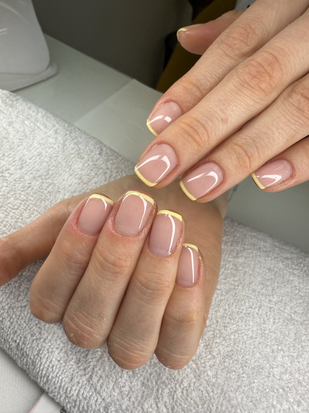 Beauty Clinique #zagreb Radionice Edukacija za trajni lak - trajanje 3 dana