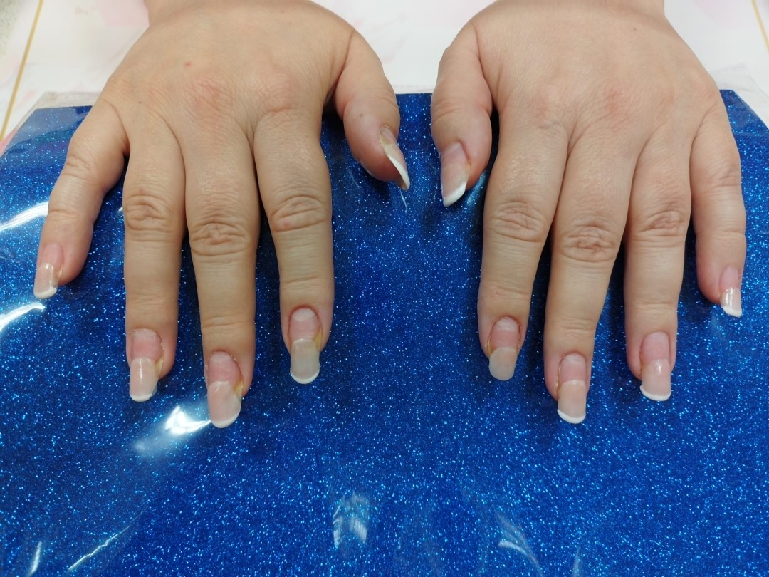 Paint Bar Joy - spas u zadnji čas #zagreb Gel lak ugradnja gel i trajni lak