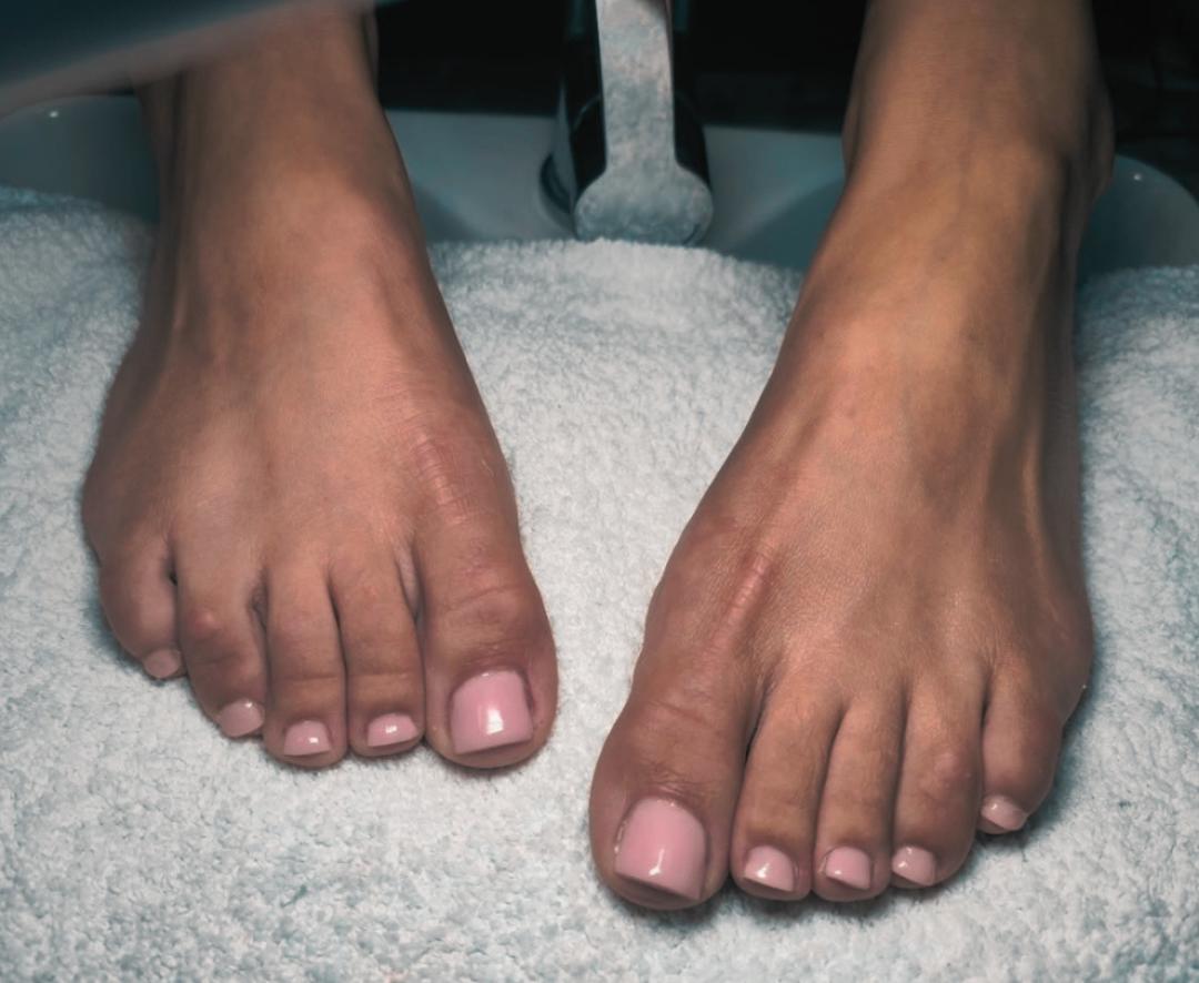 Josea beauty studio #zagreb Estetska pedikura Estetska pedikura i gel