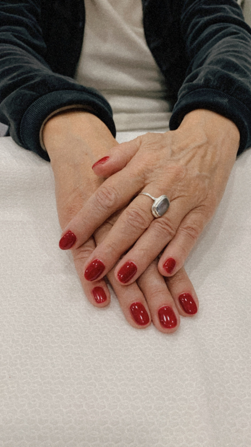 Jean D' Arcel Medical & Beauty Institut #zagreb Depilacija šećernom pastom Manikura + trajni lak