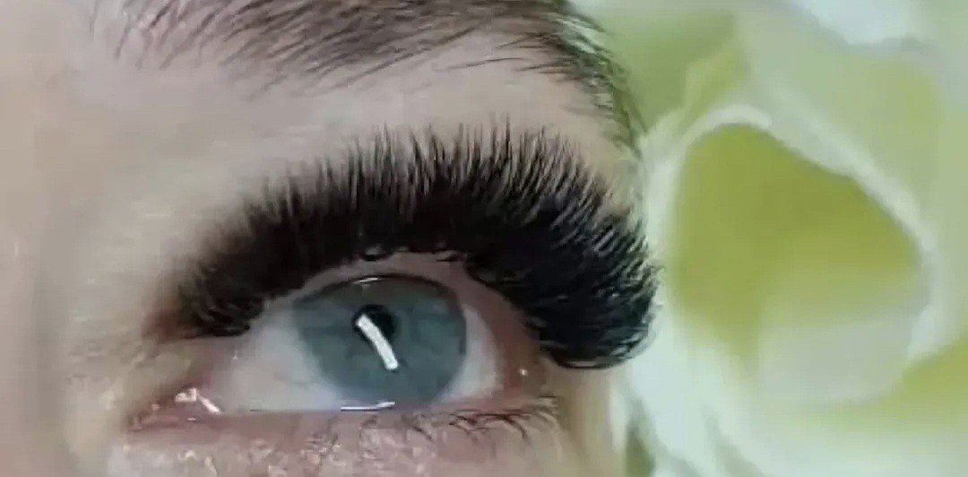 Jasmine beauty #zagreb Nadogradnja trepavica Ugradnja trepavica