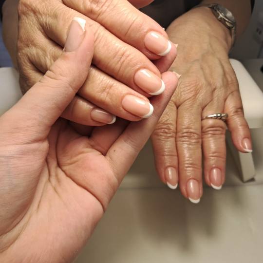 Zen Spot #zagreb Gel lak Trajni lak - ruke