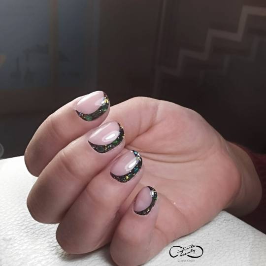 Ambient Team Studio #zagreb Manikura Trajni lak - ruke