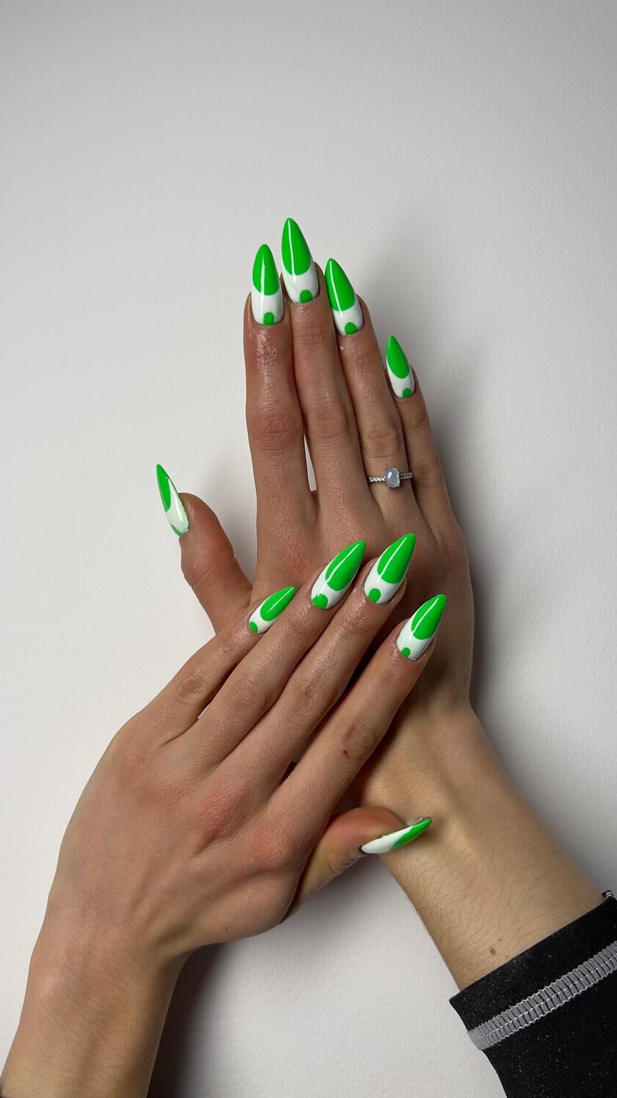 Beauty Centar Miss #zagreb Izlivanje noktiju Izlivanje noktiju gelom - L dužina