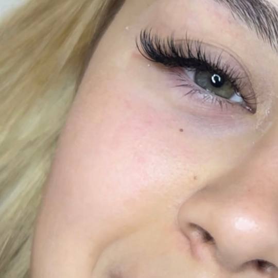 Glow Differently #zagreb