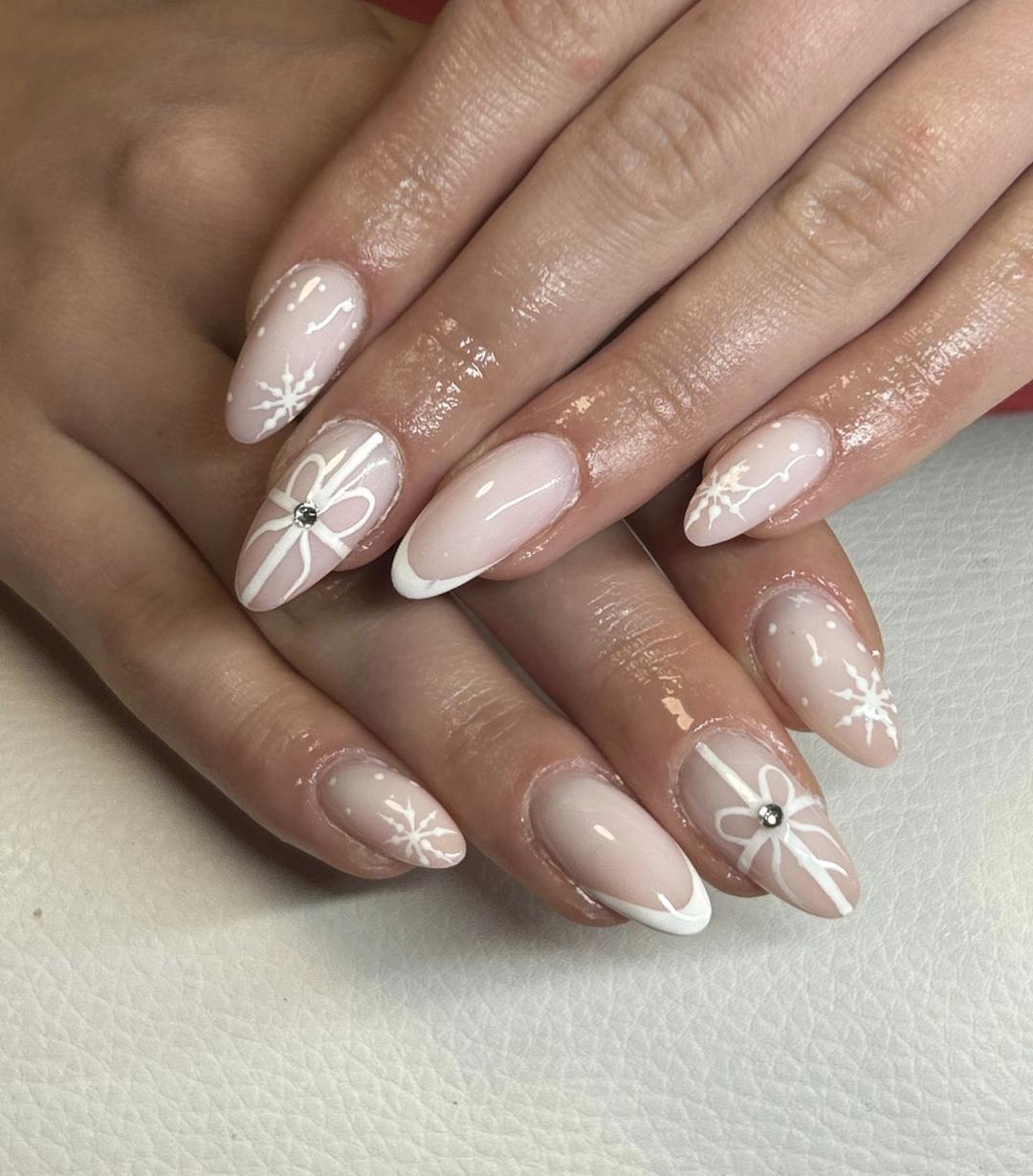 Beauty Studio AnnMarie #zagreb Nadogradnja noktiju Ugradnja noktiju gelom - M dužina