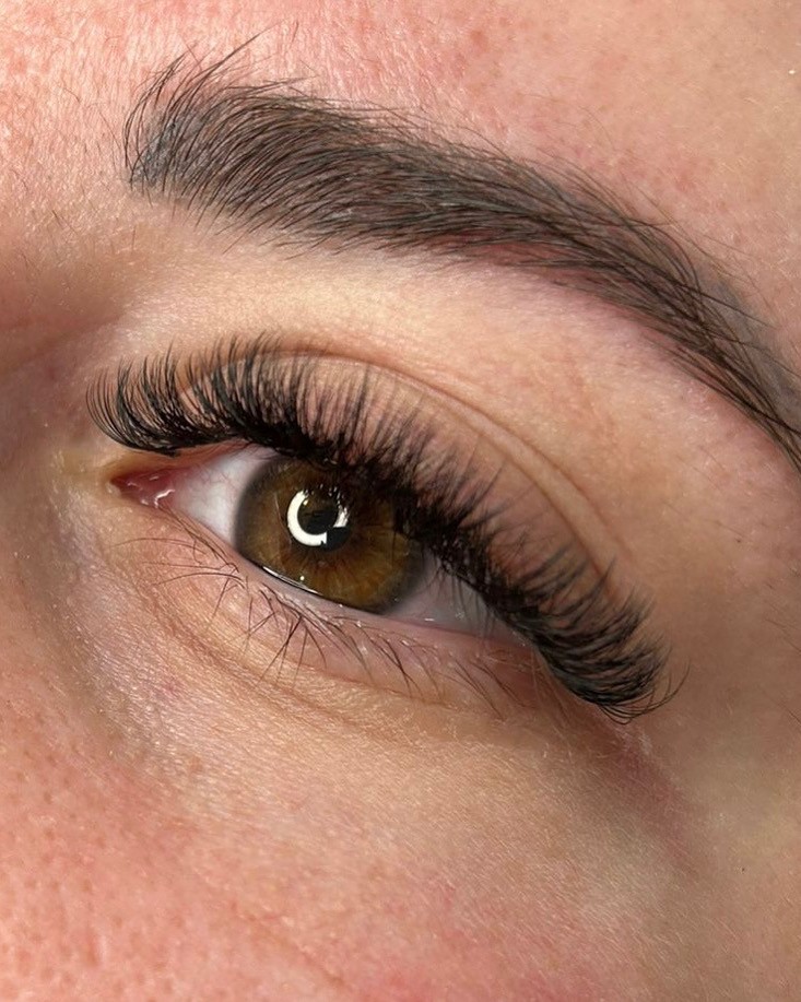 Ugradnja volumenskih trepavica - Beauty Concept Jenny - Sv. Klara, Zagreb Nadogradnja trepavica Lice Nadogradnja trepavica, Zagreb, Novi Zagreb – zapad