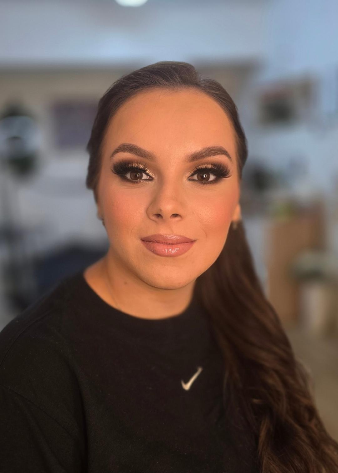 TLS #zagreb Make-up / šminkanje Profesionalno šminkanje + umjetne trepavice - za dame