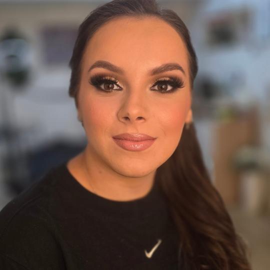 TLS #zagreb Make-up / šminkanje Profesionalno šminkanje + umjetne trepavice - za dame Sminkanje za
