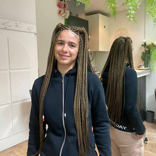 Forever Braids #zagreb Pletenice, kike, punđe Pletenice - ispod struka boja za pletenice ko imamo c