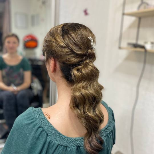 Studio Lara #velika-gorica Svečane i frizure za svadbu Svečana frizura - rep - poluduga kosa