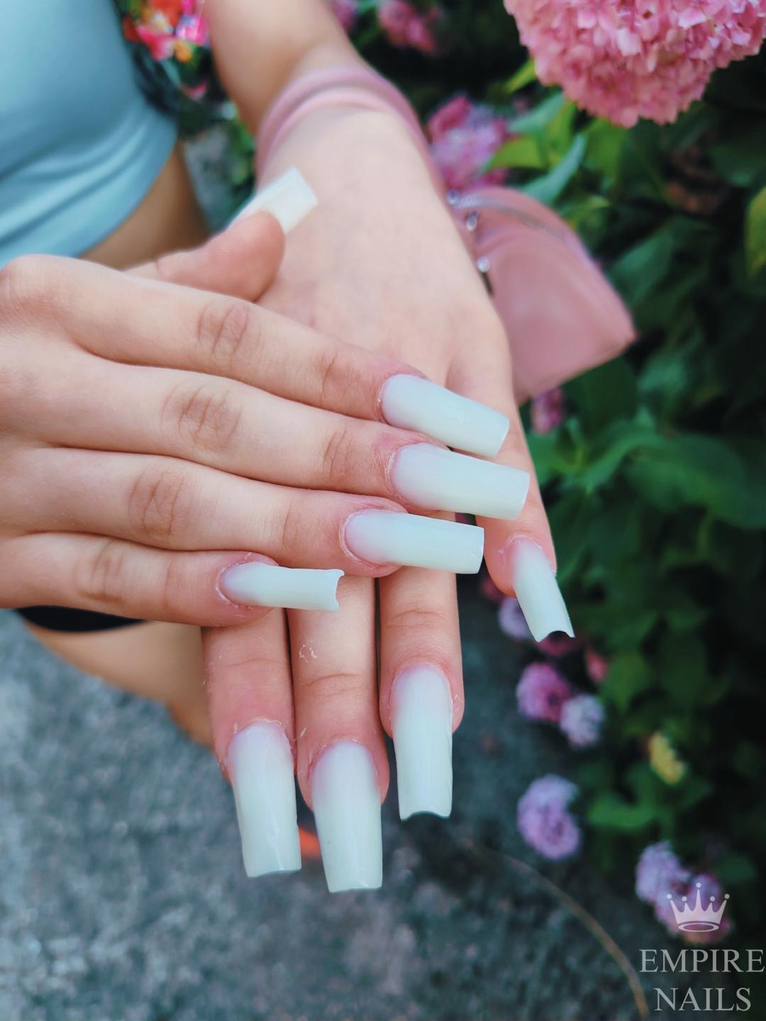 Empire Nails #zagreb Nadogradnja noktiju Ugradnja noktiju gelom - L dužina