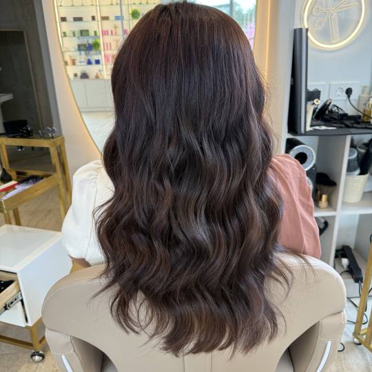 SABRINA STRIJA BEAUTY & SPA #zagreb Uvijanje, kovrče i valovi Pranje kose + hollywoodski valovi - d