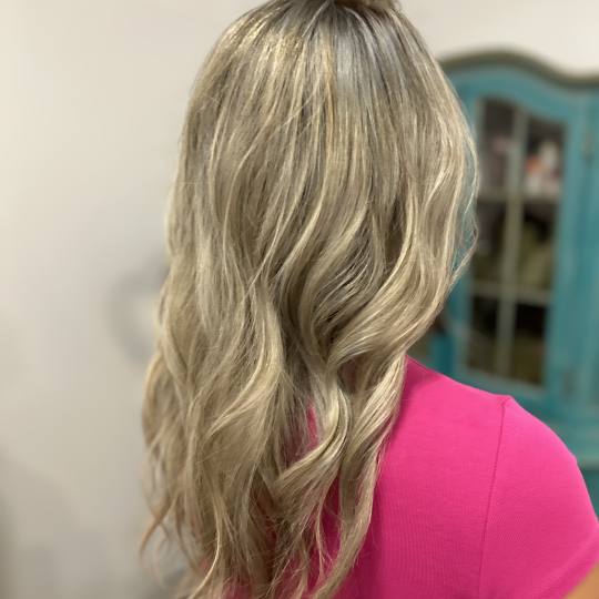 Urban Baroque Zagreb #zagreb Bojanje kose Sve modne tehnike pramenova + šišanje - duga kosa Klasi�