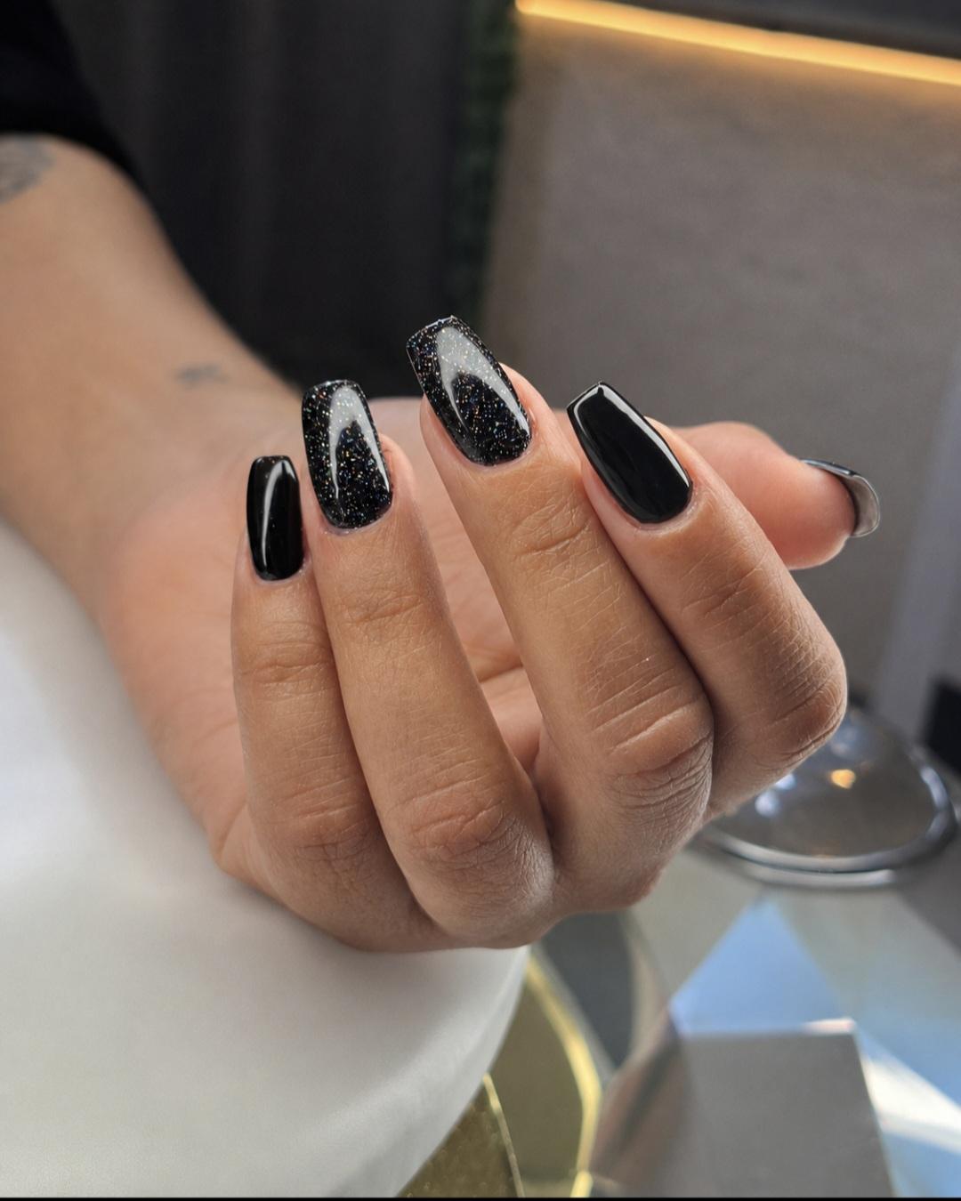 Ugradnja noktiju gelom - Nail Rituals, Zagreb Nadogradnja noktiju Nokti Nadogradnja noktiju, Zagreb, Novi Zagreb – zapad