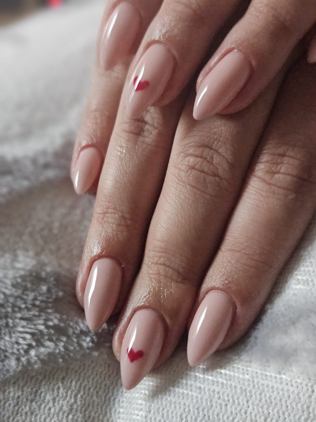 Manikura + gradivni trajni lak - Epic Hair Design, Zagreb Manikura Nokti Manikura, Zagreb, Črnomerec