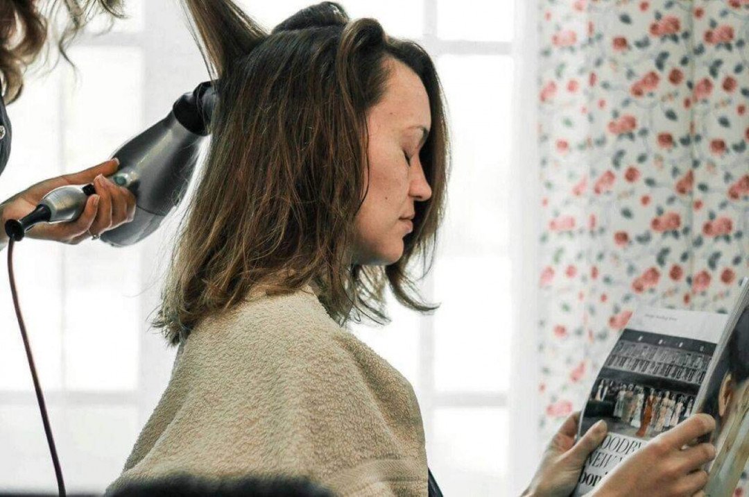 Fen frizura - poluduga kosa - Hairlookboutique, Zagreb Feniranje i stiliziranje Frizerski saloni Feniranje i stiliziranje, Zagreb, Novi Zagreb – zapad