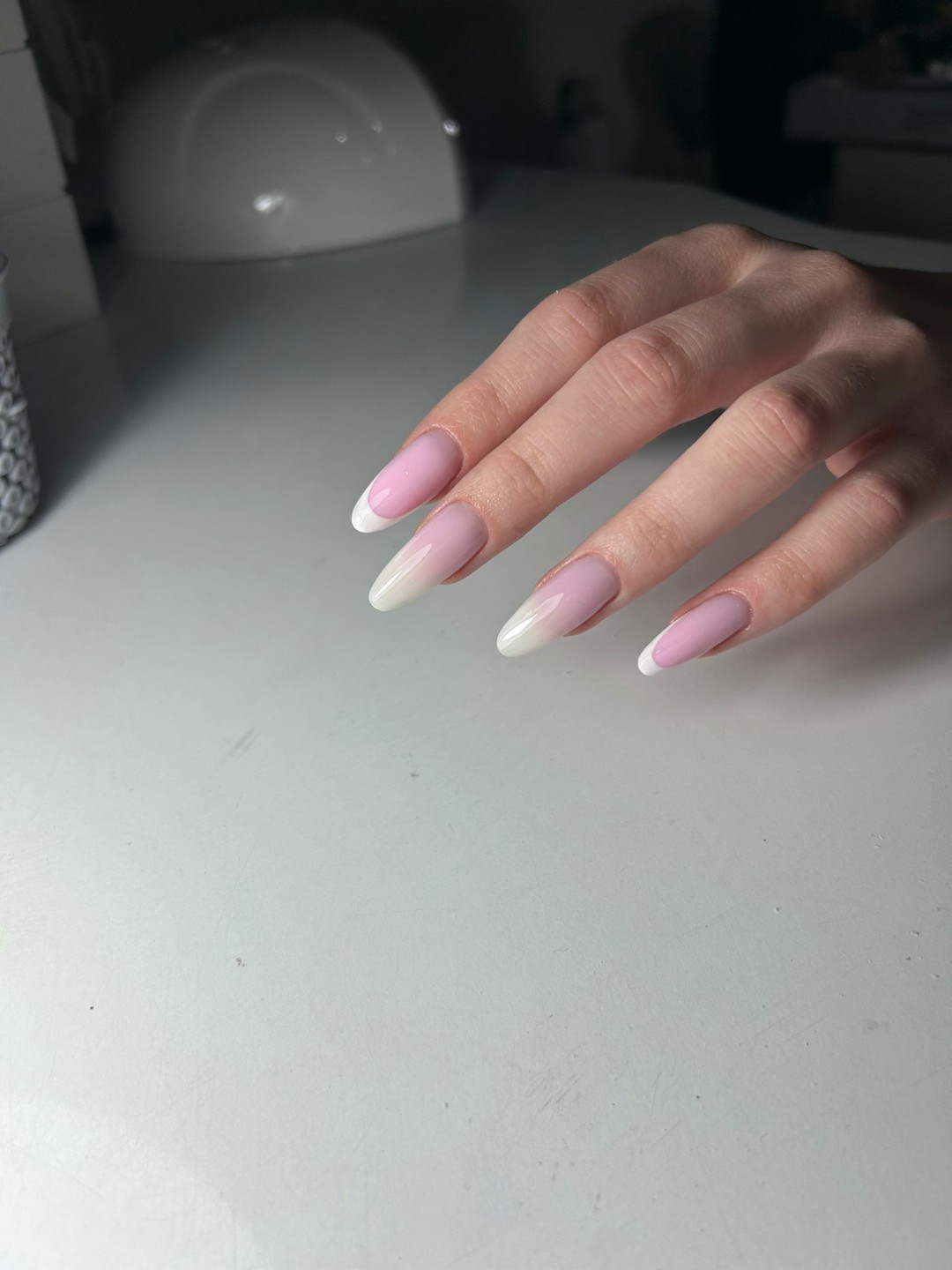 Ugradnja noktiju - M dužina - Glow Differently, Zagreb Nadogradnja noktiju Nokti Nadogradnja noktiju, Zagreb, Donji grad - Centar