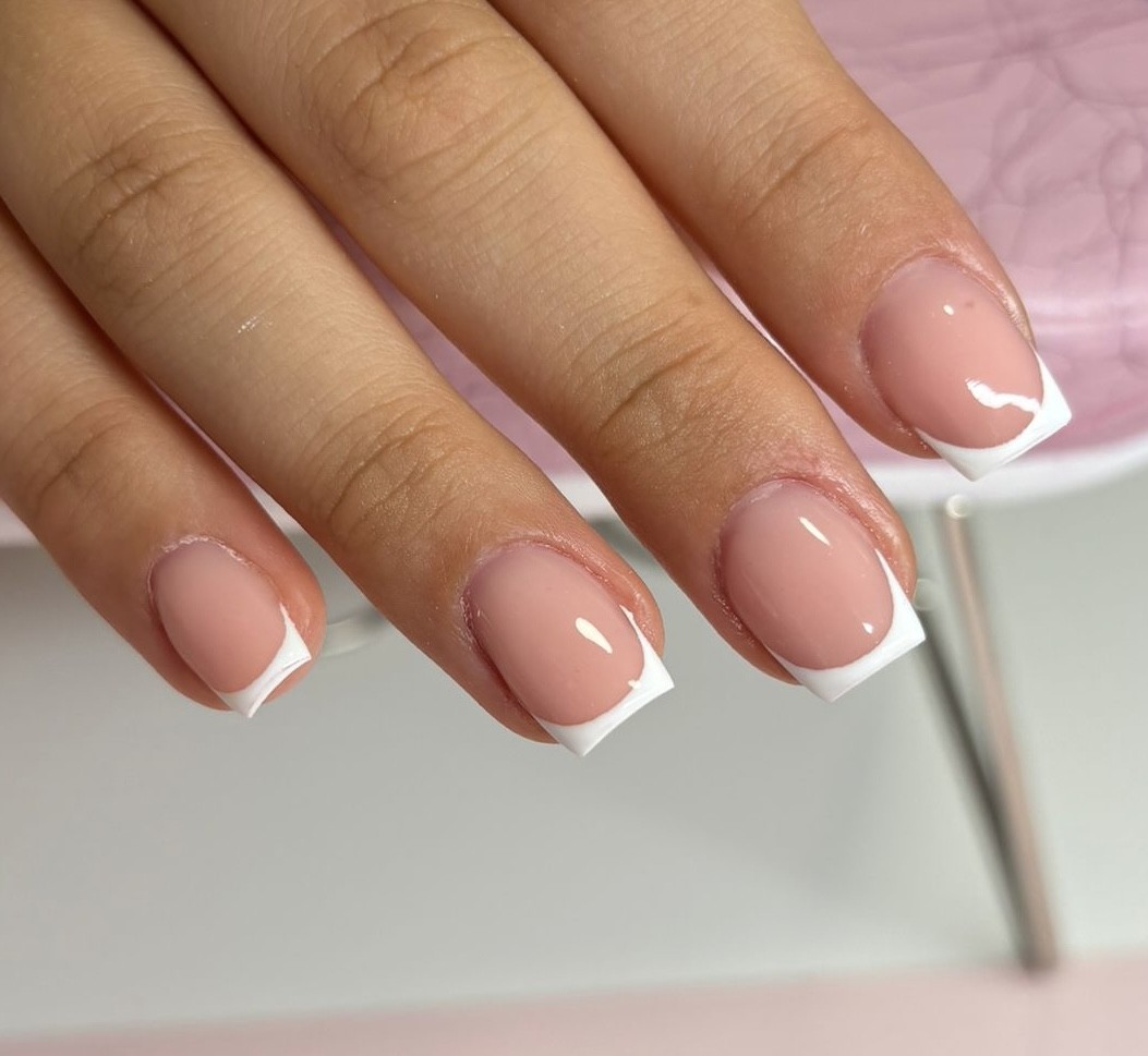 Doll House #zagreb Nadogradnja noktiju Ugradnja noktiju gelom - S dužina