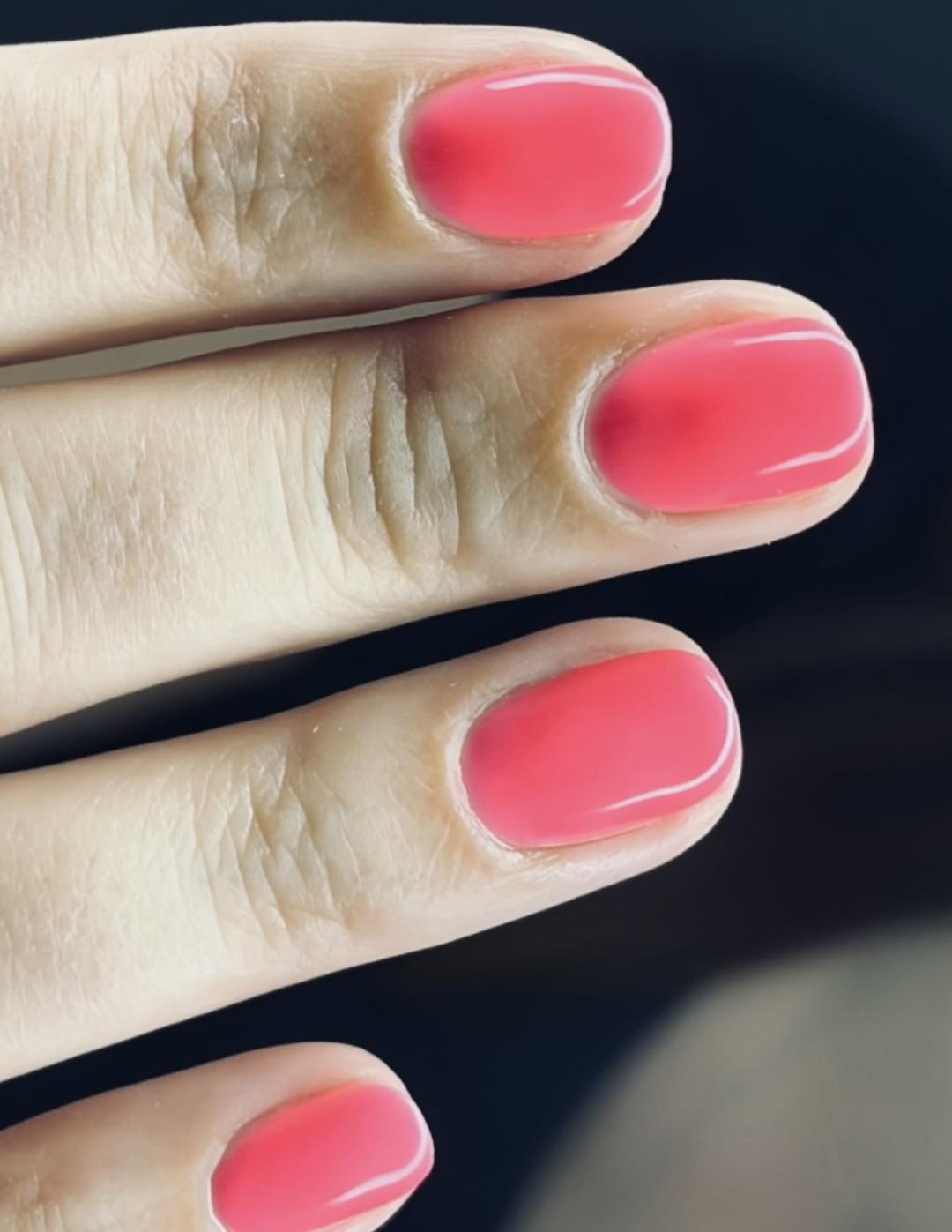 Trajni lak - ruke+manikura - Sis Beauty Room, Zagreb Lakiranje noktiju Nokti Lakiranje noktiju, Zagreb, Donji grad - Centar
