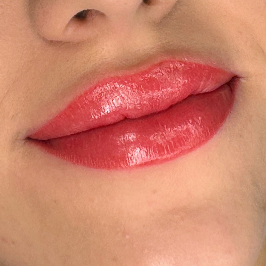 Vanja’s Beautique #zagreb Trajna šminka Trajna šminka usana + korekcija usana - do 60 dana