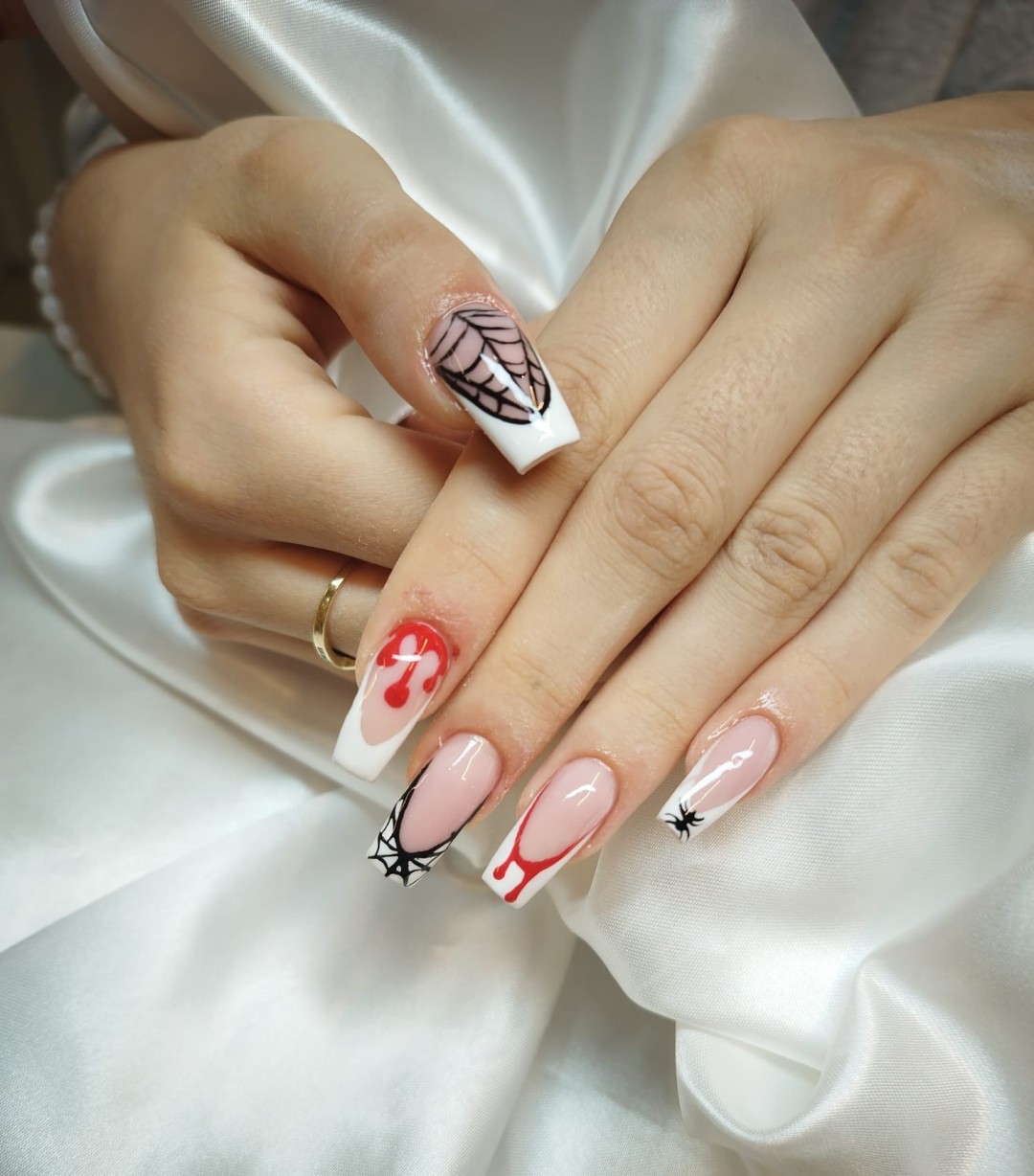 Luna Beauty studio #zagreb Manikura Nadogradnja noktiju gelom+ Nail art,french vel.L,XL