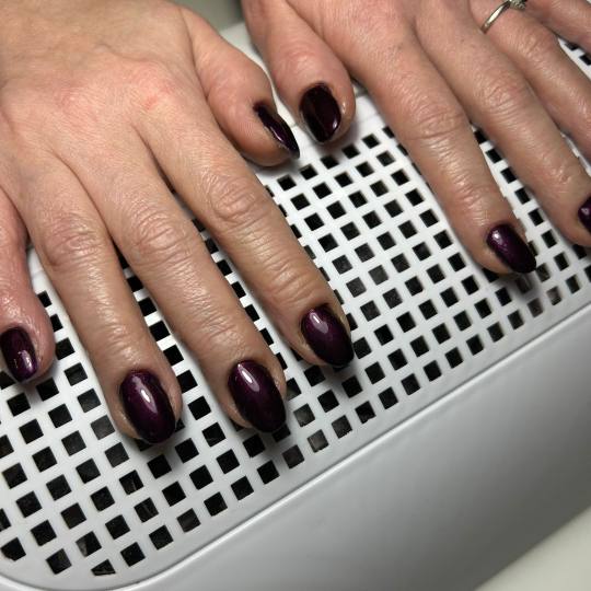 Glow Differently #zagreb Manikura Manikura + trajni lak