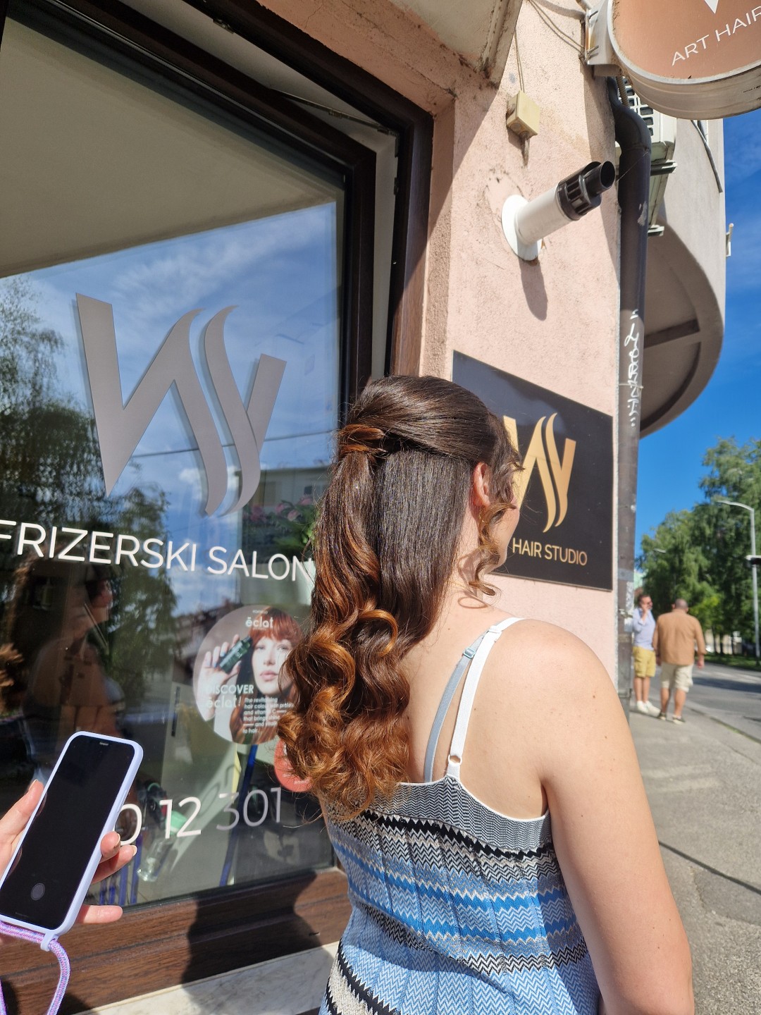 Frizerski salon W #zagreb Svečane i frizure za svadbu Svečana frizura - duga kosa
