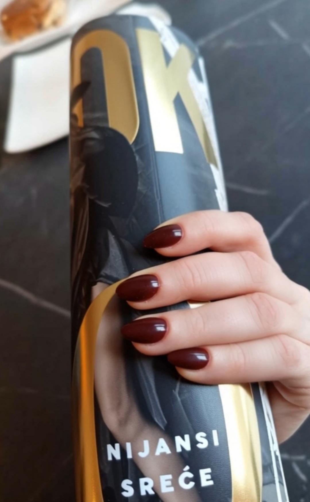 Volturi Beauty #zagreb Ojačavanje noktiju Polygel / gel overlay / nadopuna