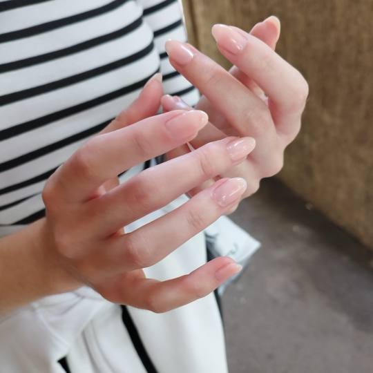 Paint Bar Joy - spas u zadnji čas #zagreb Ojačavanje noktiju Geliranje prirodnih noktiju + trajni 