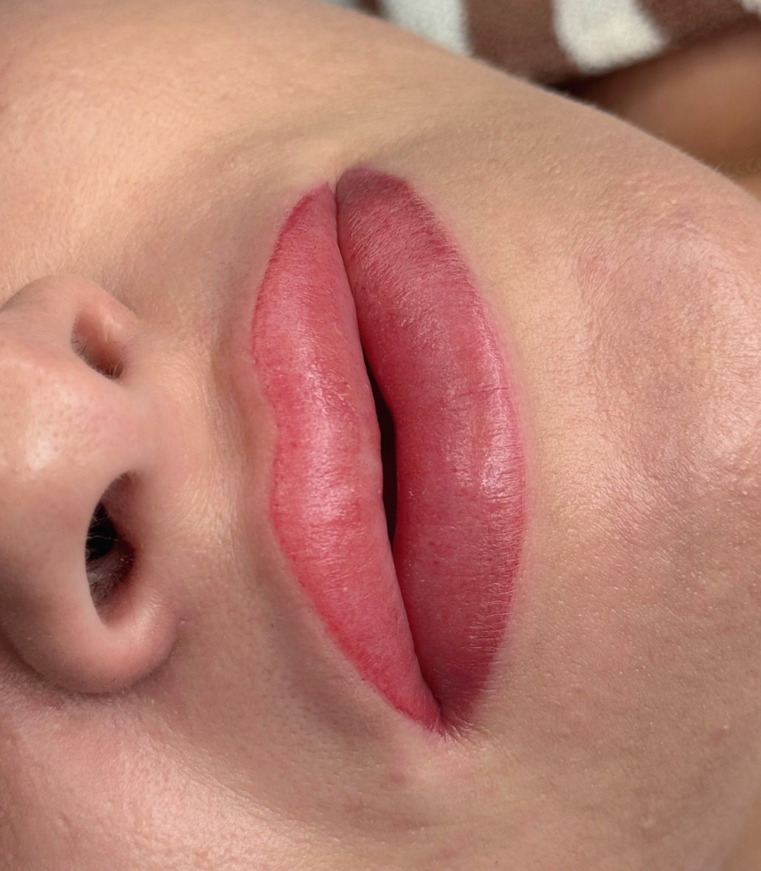 Vanja’s Beautique #zagreb Trajna šminka Trajna šminka usana + korekcija usana - do 60 dana