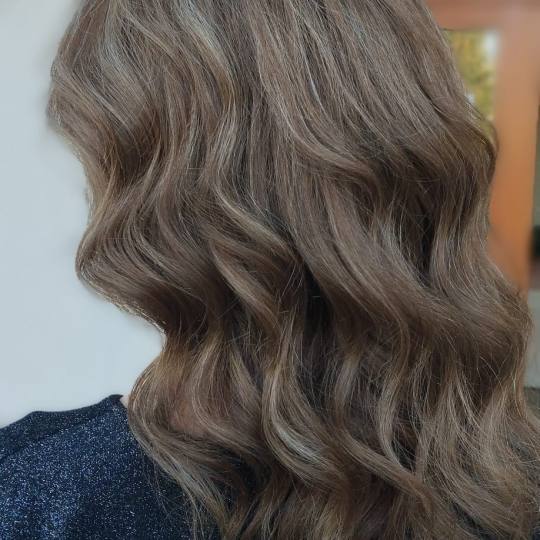 Hairlookboutique #zagreb Bojanje kose Bojanje cijele dužine + pramenovi na foliju - duga kosa