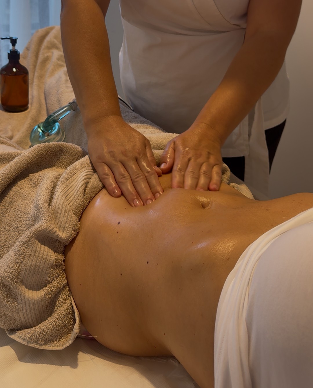 SABRINA STRIJA BEAUTY & SPA #zagreb Tretmani tijela Ručno modeliranje tijela metoda Renata Franca - paket od 10 tretmana