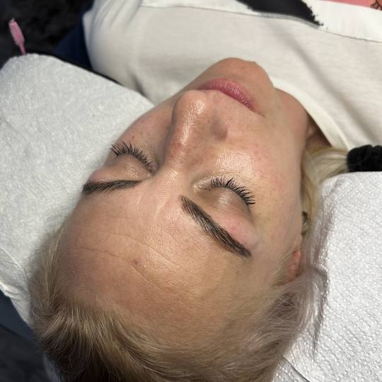 Studio Bellezza #velika-gorica Obrve Brow lift + bojanje obrva Prirodno naglašavanje obrva. 

Veg