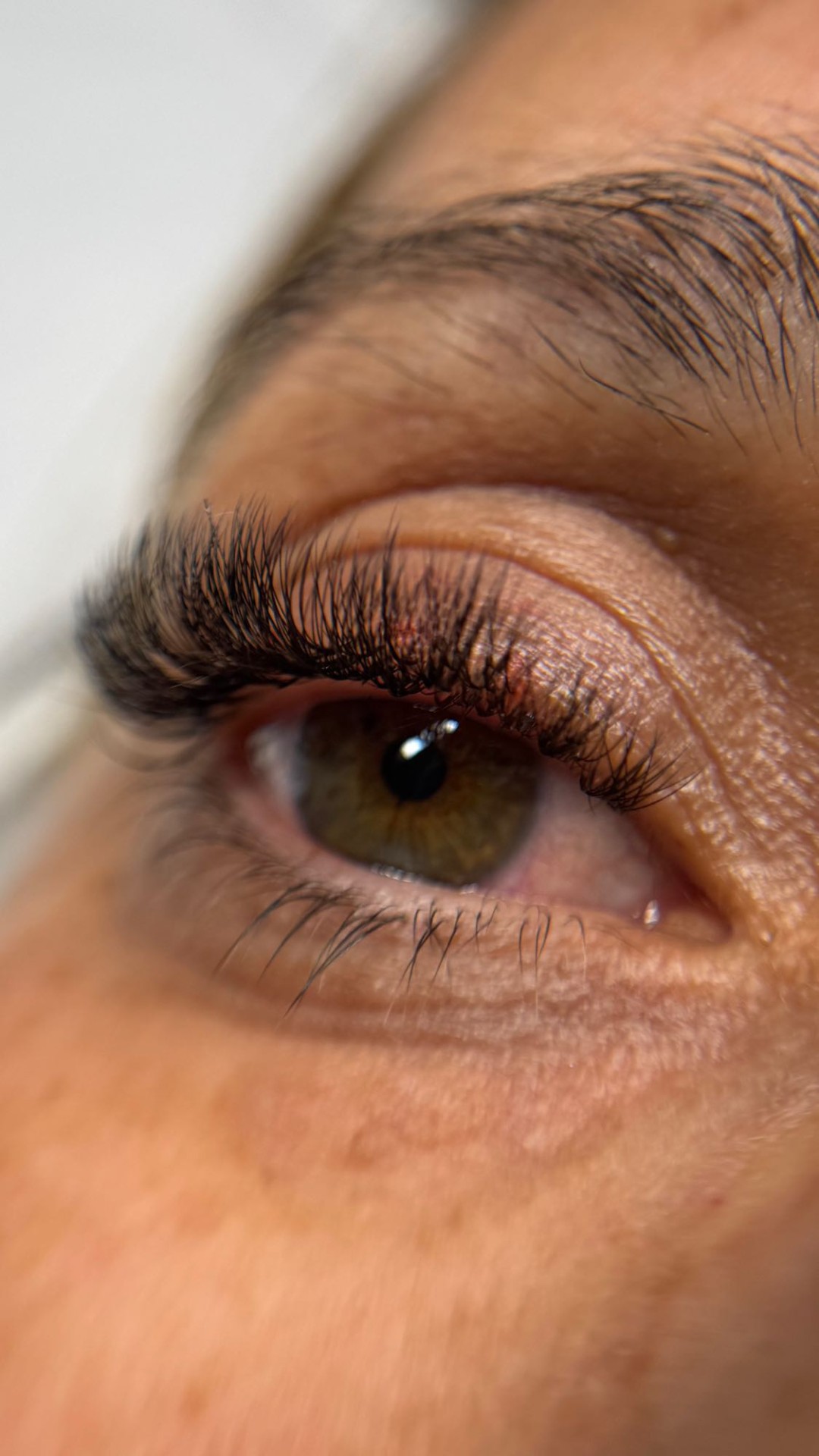 Ugradnja volumenskih trepavica - MOELL beauty, Zagreb Nadogradnja trepavica Lice Nadogradnja trepavica, Zagreb, Peščenica – Žitnjak