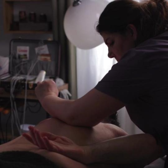 Nirvana Life Therapy #zagreb Ajurvedska masaža Masaža leđa (leđa, vrat, ruke)