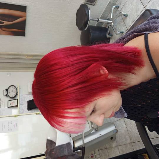 Wikleraj & Frajeraj #zagreb Bojanje kose Bojanje cijele dužine - poluduga kosa