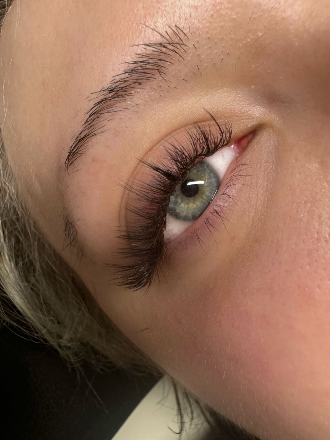 Moel beauty #zagreb Nadogradnja trepavica Ugradnja volumenskih trepavica