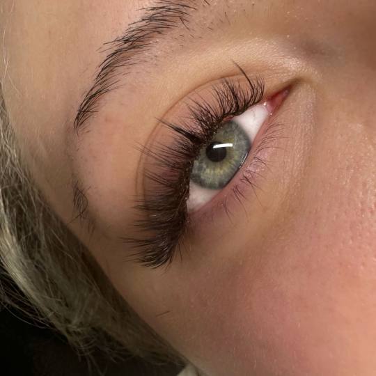 Moel beauty #zagreb Nadogradnja trepavica Ugradnja volumenskih trepavica